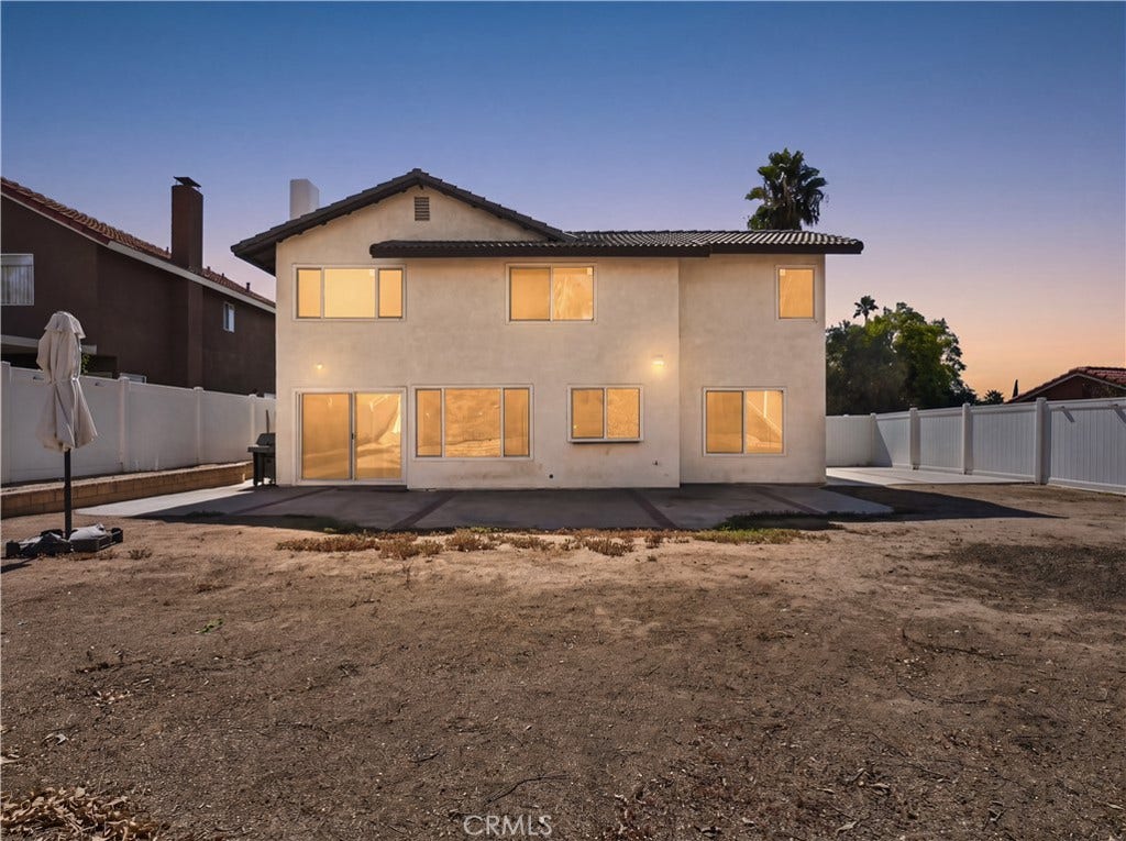 19620 Kinnow Ln, Riverside, CA 92508