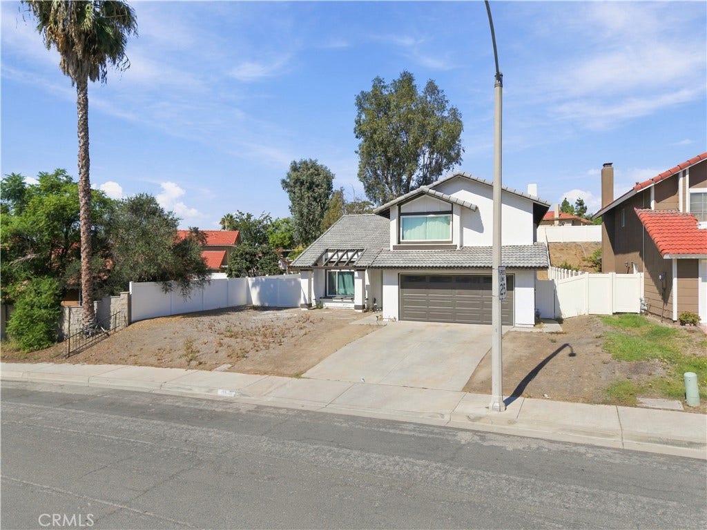 19620 Kinnow Ln, Riverside, CA 92508