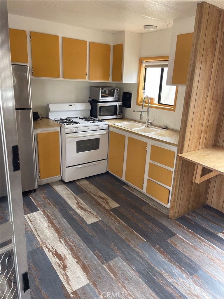 Property photo for 11250 Playa Street, #108, Culver City, CA