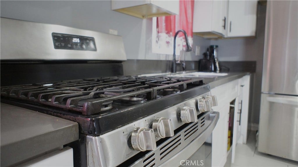 2202 E Stockwell, Compton, CA 90222 2202 E Stockwell, Compton, CA 90222
