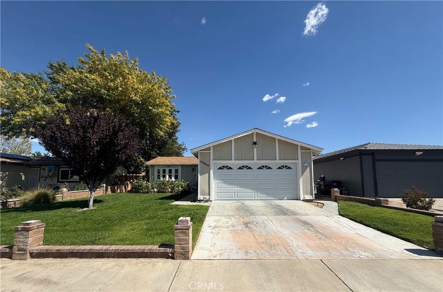 Property photo for 43660 22nd Street E, Lancaster, CA