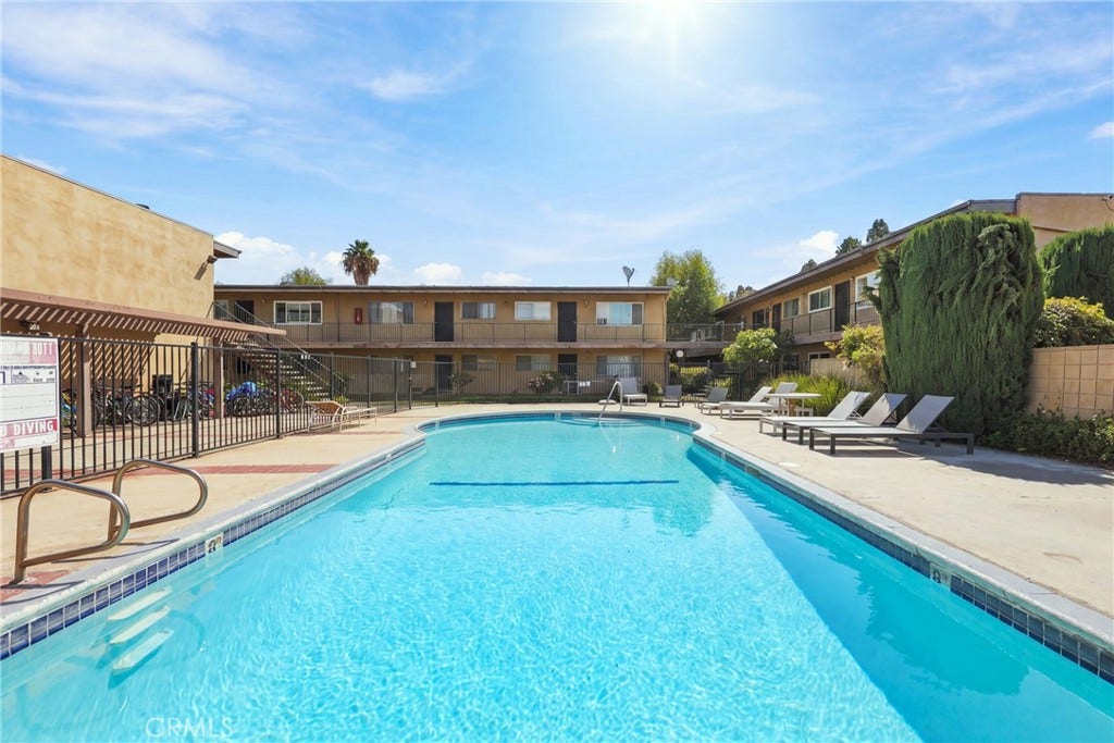 5535 Ackerfield, #8, Long Beach, CA 90805