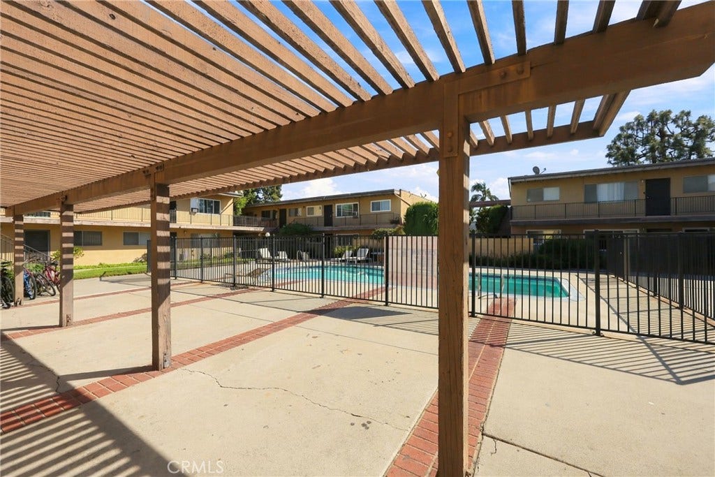 5535 Ackerfield, #8, Long Beach, CA 90805