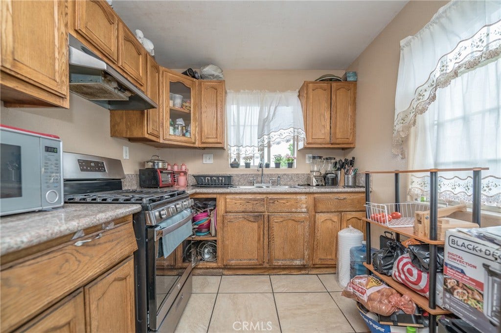 2500 Fairmount, Los Angeles, CA 90033 2500 Fairmount, Los Angeles, CA 90033