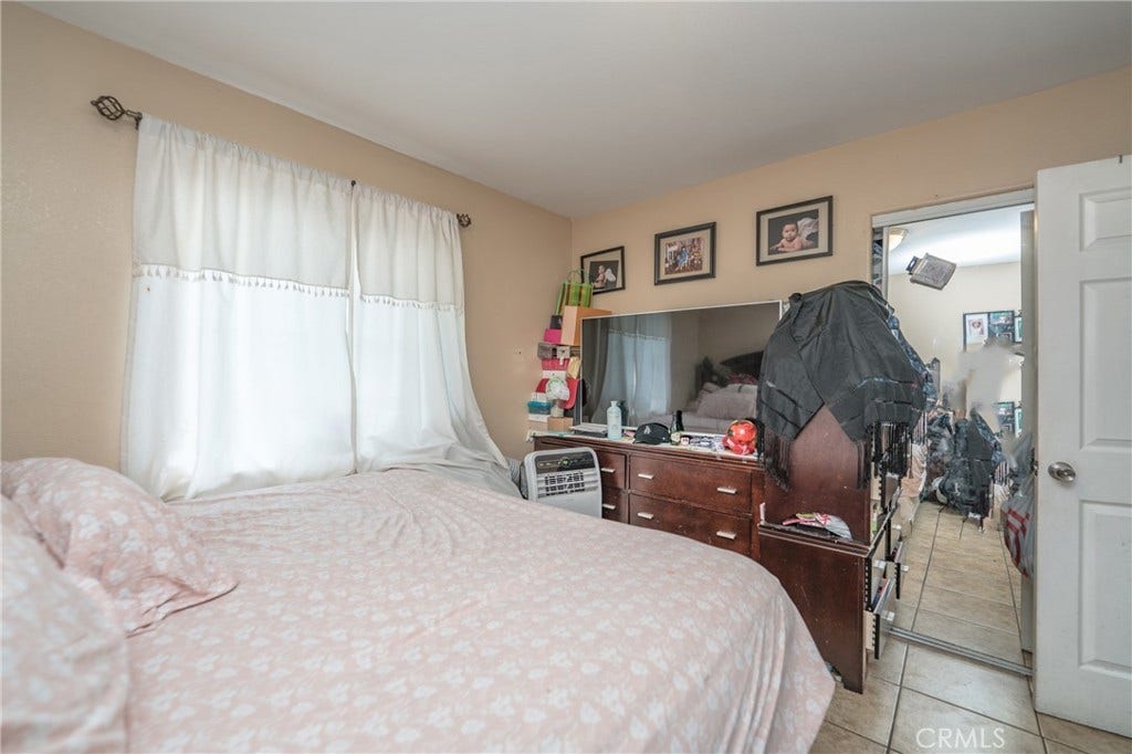 2500 Fairmount, Los Angeles, CA 90033 2500 Fairmount, Los Angeles, CA 90033