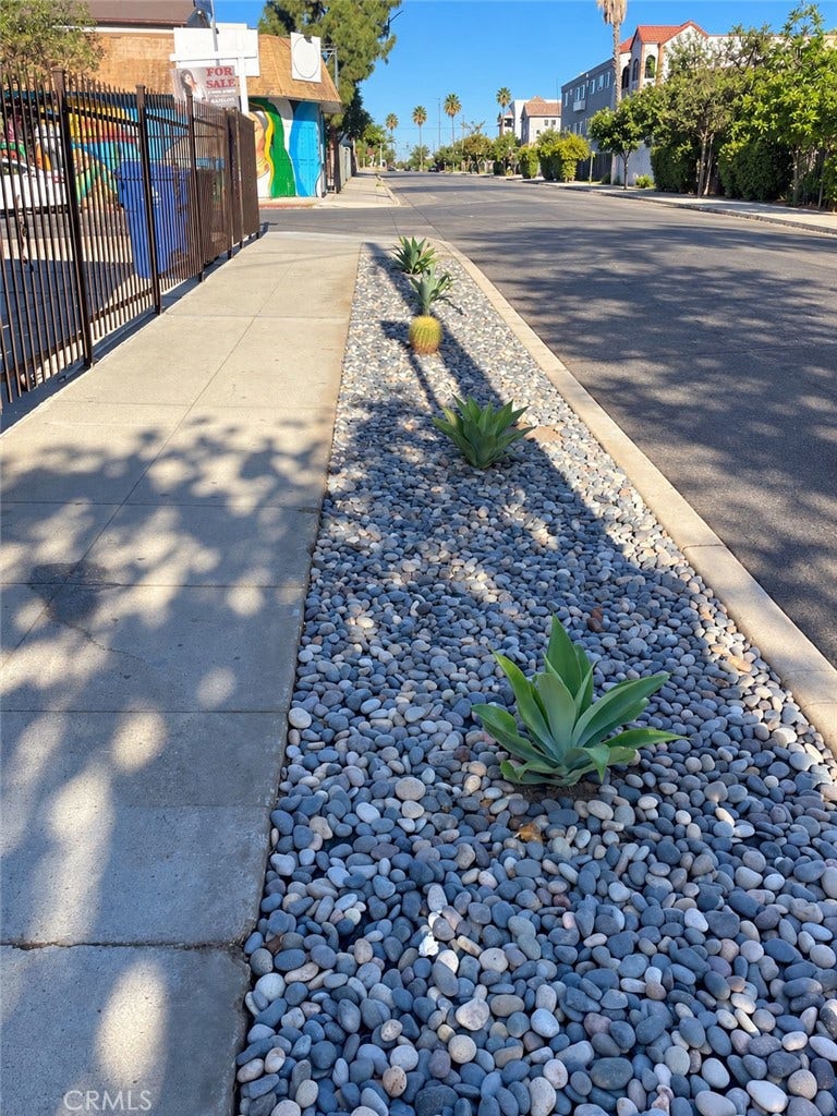 2500 Fairmount, Los Angeles, CA 90033 2500 Fairmount, Los Angeles, CA 90033