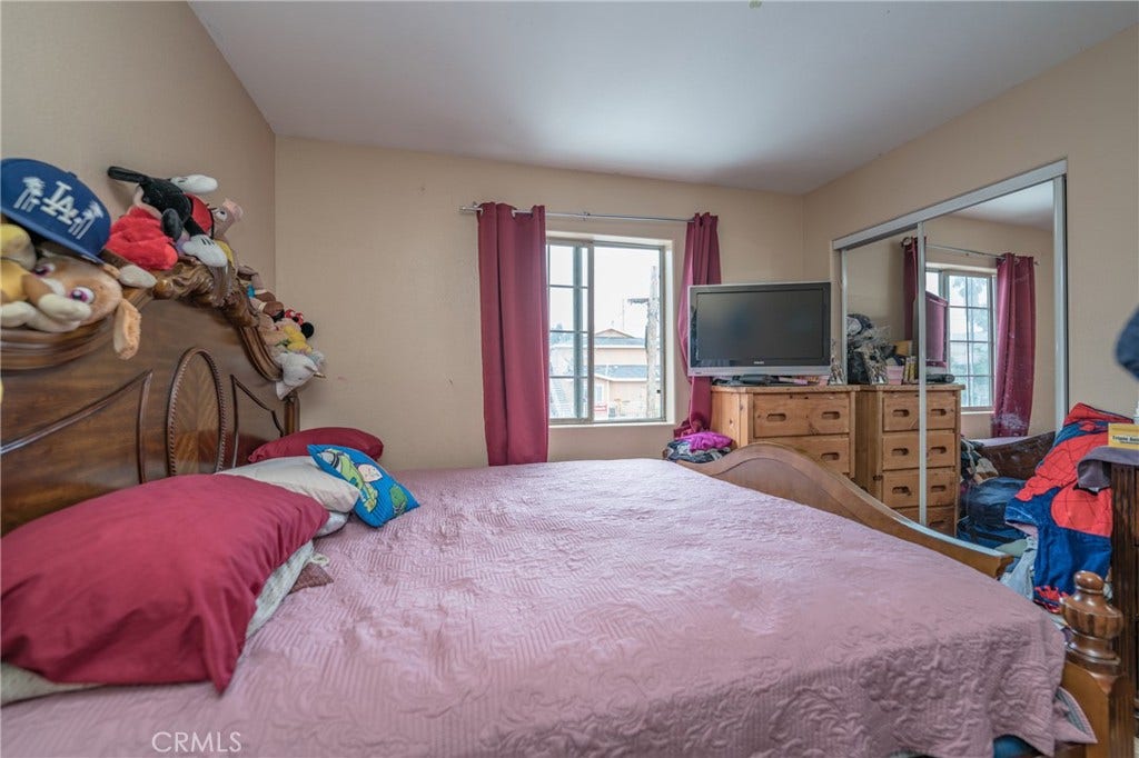 2500 Fairmount, Los Angeles, CA 90033 2500 Fairmount, Los Angeles, CA 90033