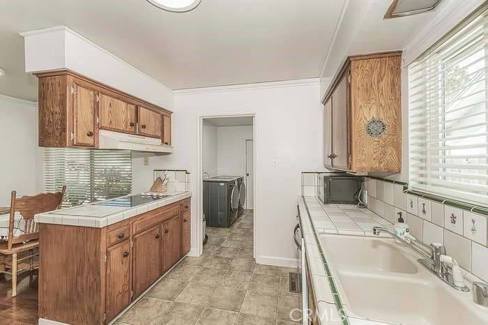 4888 E Rialto, Fresno, CA 93726 4888 E Rialto, Fresno, CA 93726