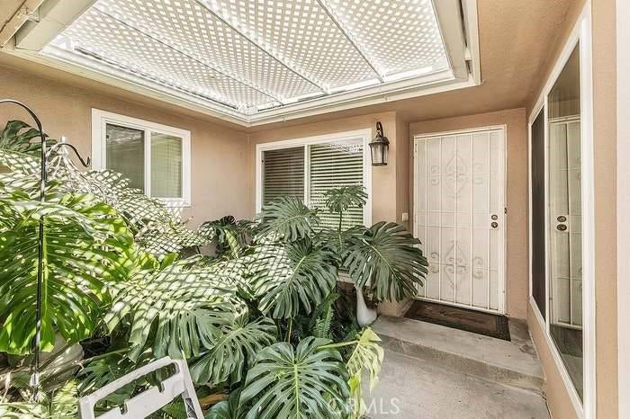 4888 E Rialto, Fresno, CA 93726 4888 E Rialto, Fresno, CA 93726