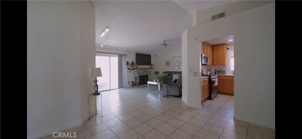 2688 W Calle Vista, Rialto, CA 92377