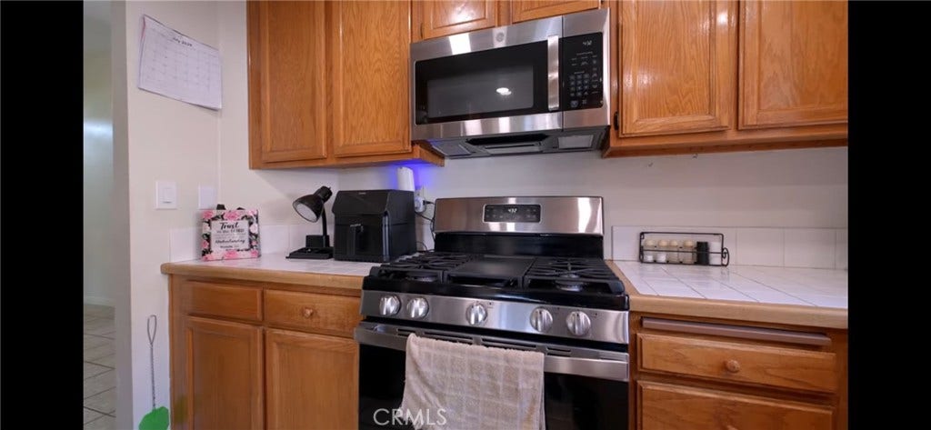 2688 W Calle Vista, Rialto, CA 92377