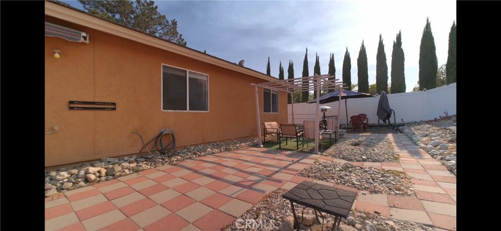 2688 W Calle Vista, Rialto, CA 92377
