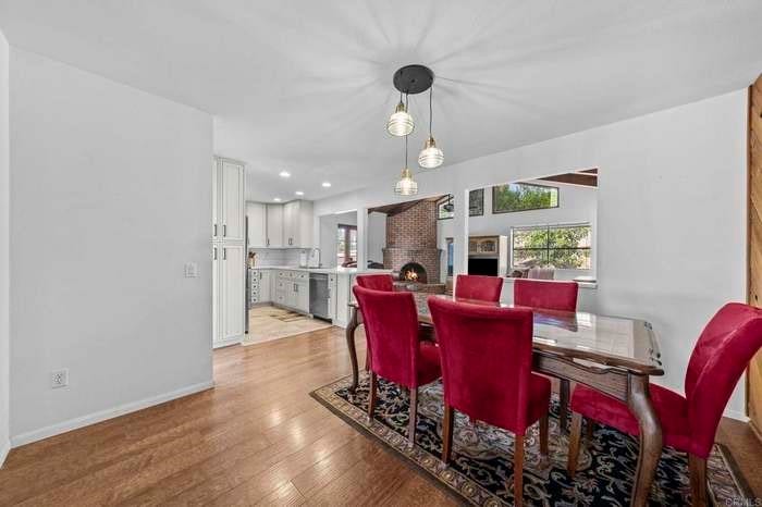 1062 Ponderosa, San Marcos, CA 92069 1062 Ponderosa, San Marcos, CA 92069
