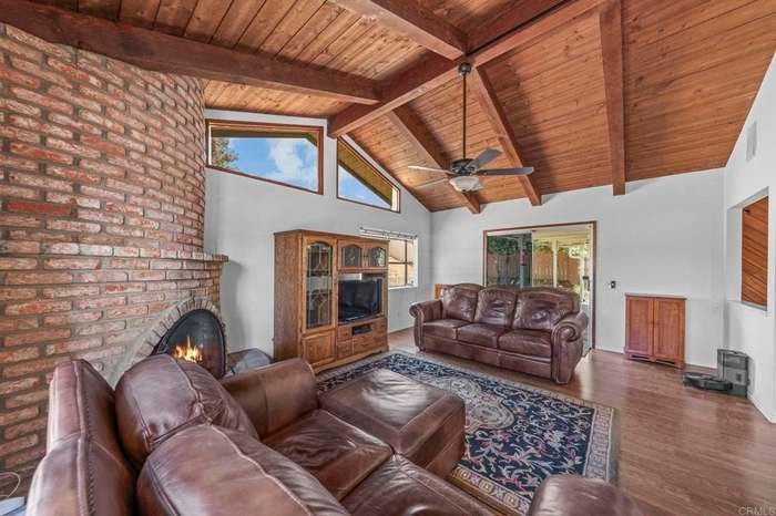1062 Ponderosa, San Marcos, CA 92069 1062 Ponderosa, San Marcos, CA 92069