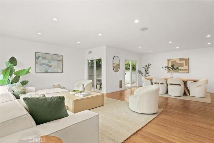 8163 Billowvista, Playa Del Rey, CA 90293