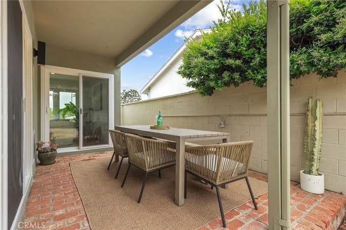 8163 Billowvista, Playa Del Rey, CA 90293
