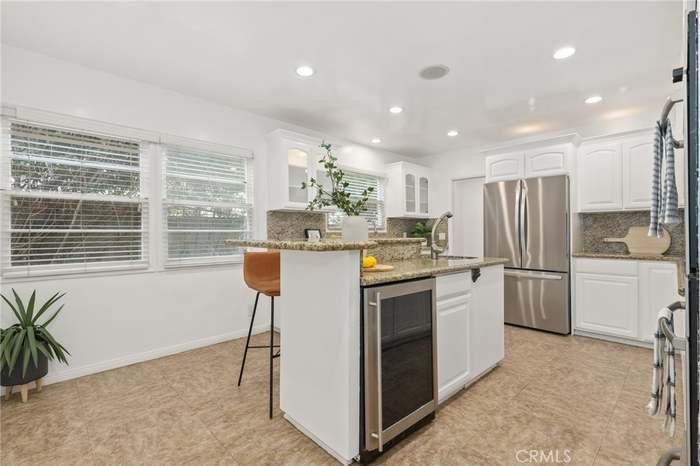 8163 Billowvista, Playa Del Rey, CA 90293