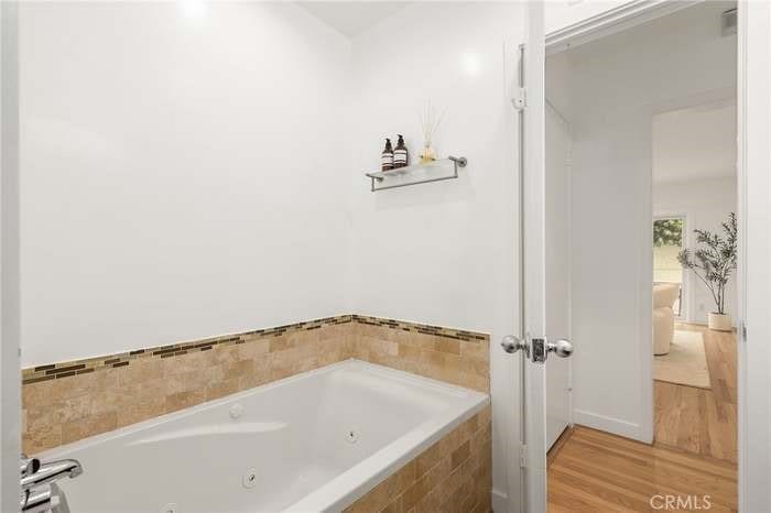 8163 Billowvista, Playa Del Rey, CA 90293