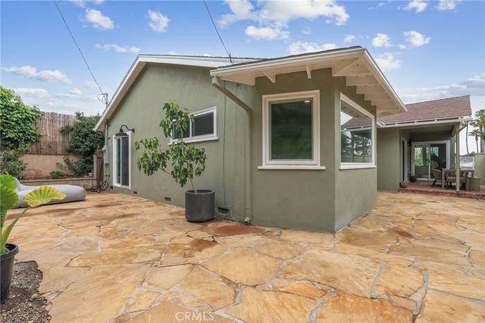 8163 Billowvista, Playa Del Rey, CA 90293