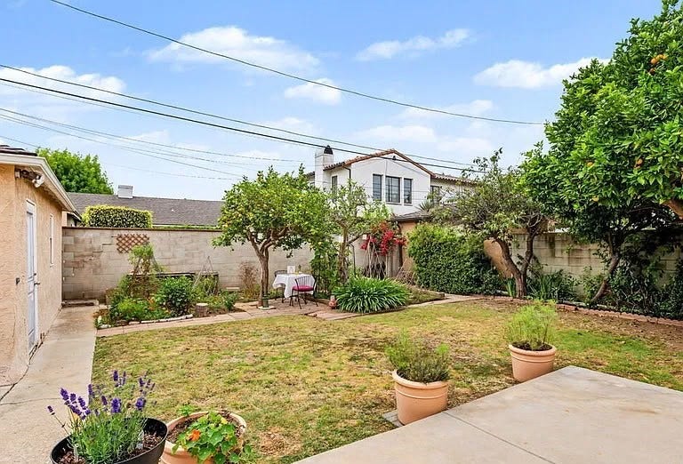 12018 Clover Avenue, Los Angeles, CA 90066 12018 Clover Avenue, Los Angeles, CA 90066
