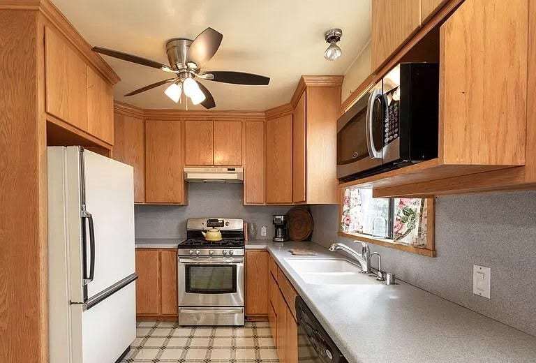 12018 Clover Avenue, Los Angeles, CA 90066 12018 Clover Avenue, Los Angeles, CA 90066