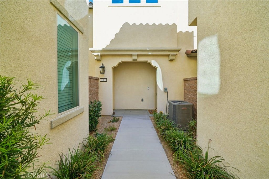 5254 Wildflower, Fontana, CA 92336