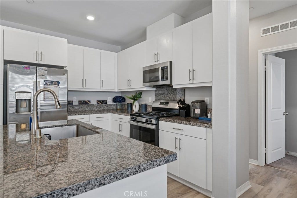 5254 Wildflower, Fontana, CA 92336