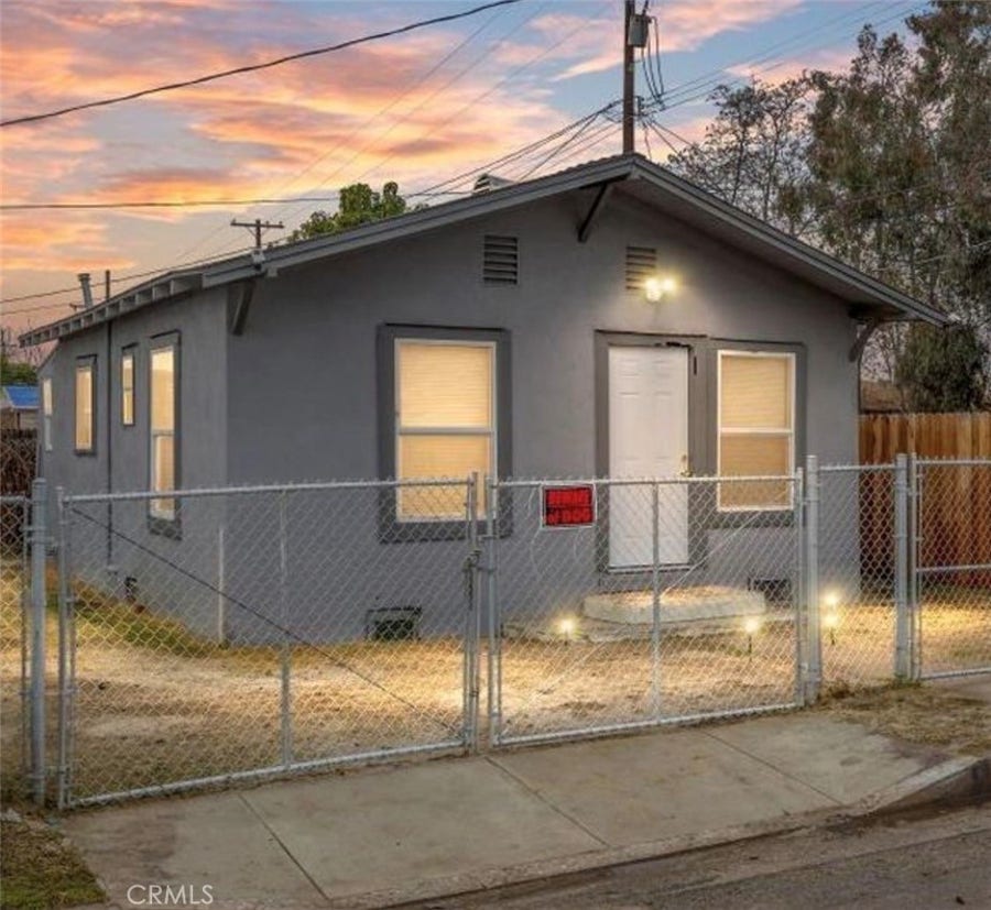 Property photo for 805 California, Bakersfield, CA