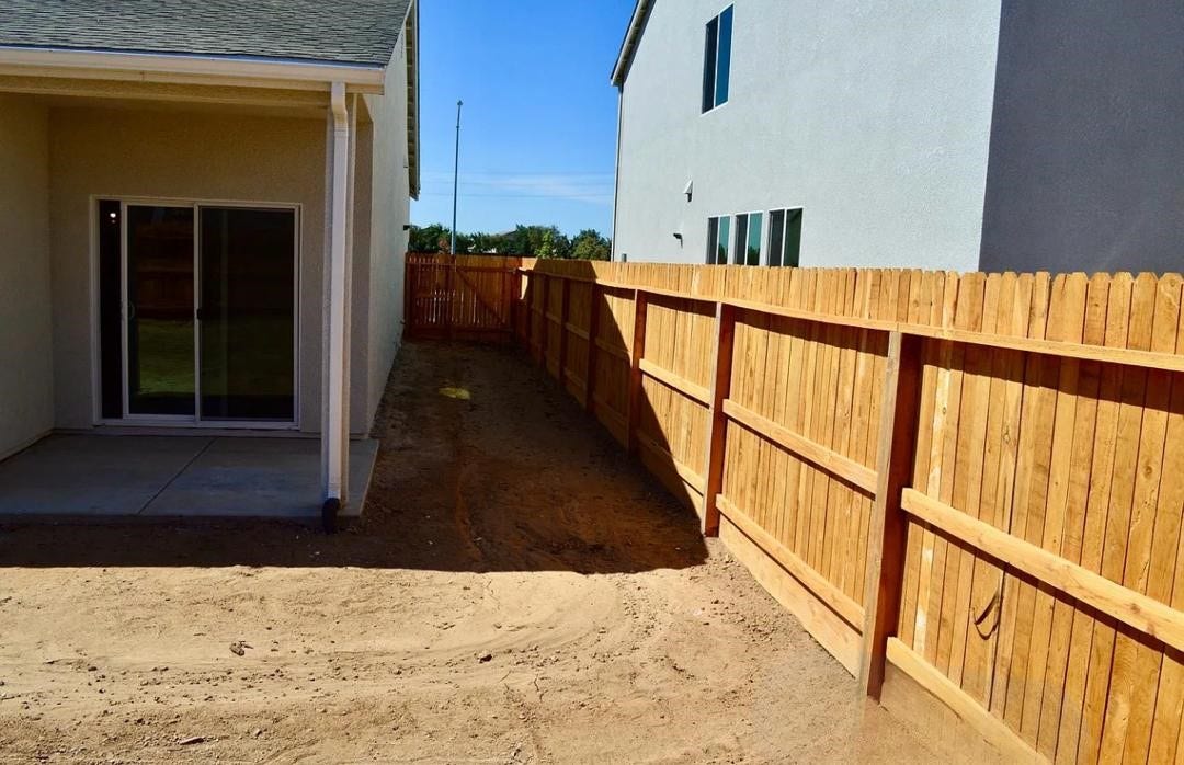 5847 E Belgravia, #1, Fresno, CA 93727 5847 E Belgravia, #1, Fresno, CA 93727