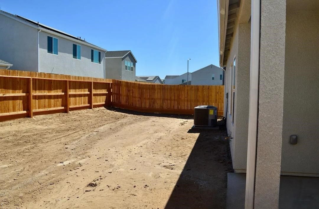 5847 E Belgravia, #1, Fresno, CA 93727 5847 E Belgravia, #1, Fresno, CA 93727