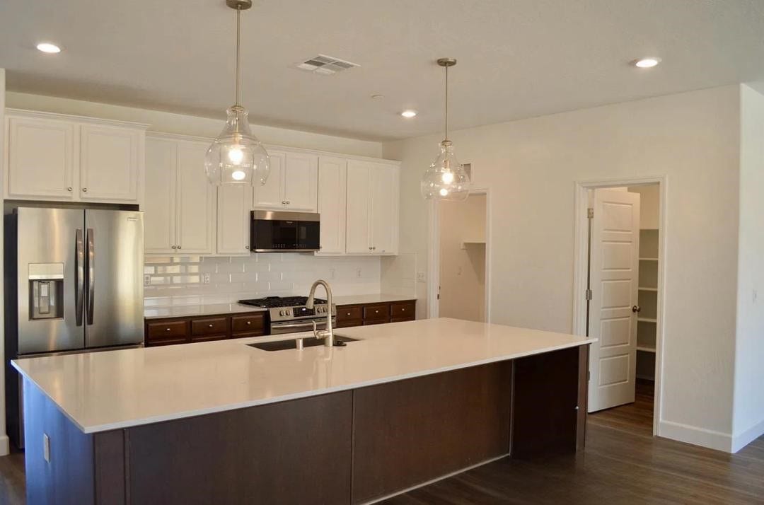 5847 E Belgravia, #1, Fresno, CA 93727 5847 E Belgravia, #1, Fresno, CA 93727