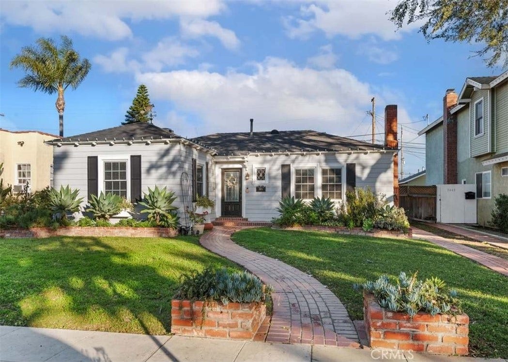 3454 Cerritos Avenue, #1, Long Beach, CA 90807 3454 Cerritos Avenue, #1, Long Beach, CA 90807