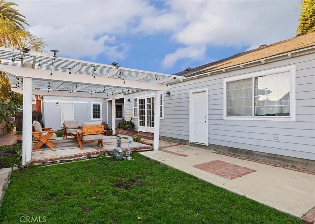 3454 Cerritos Avenue, #1, Long Beach, CA 90807 3454 Cerritos Avenue, #1, Long Beach, CA 90807