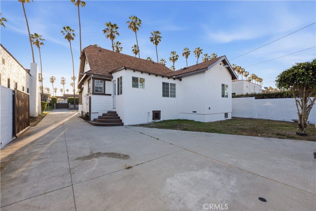 5612 S Rimpau, Los Angeles, CA 90043