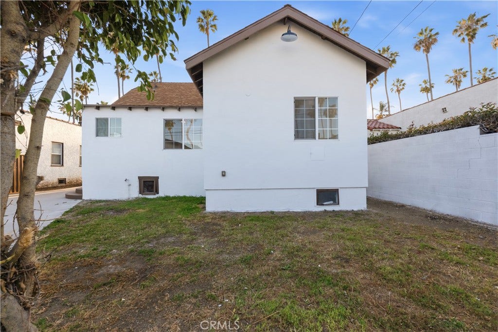 5612 S Rimpau, Los Angeles, CA 90043