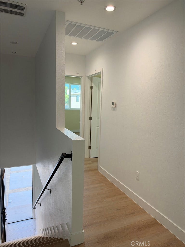 900 Lakme Avenue, Wilmington, CA 90744