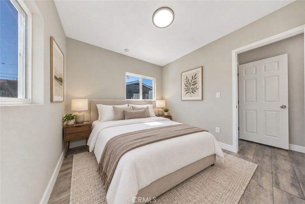 1202 E 76th Street, Los Angeles, CA 90001 Virtually Staged