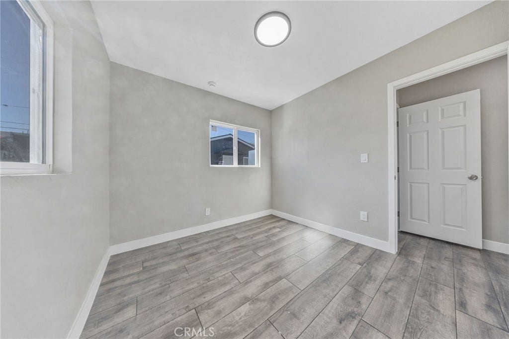 1202 E 76th Street, Los Angeles, CA 90001 1202 E 76th Street, Los Angeles, CA 90001