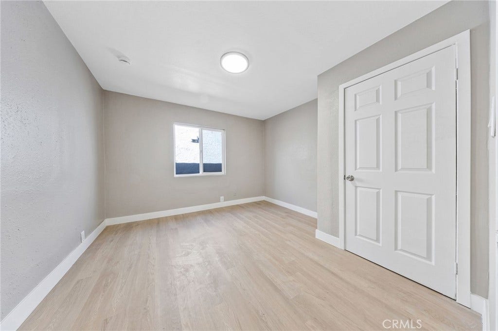 1202 E 76th Street, Los Angeles, CA 90001 1202 E 76th Street, Los Angeles, CA 90001