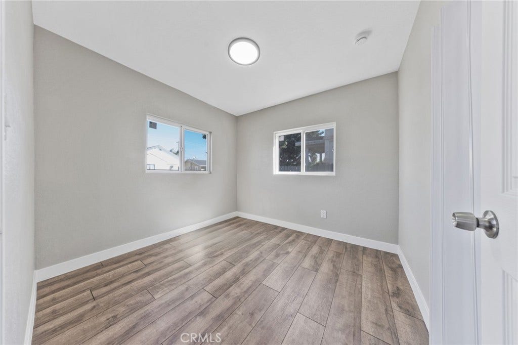 1202 E 76th Street, Los Angeles, CA 90001 1202 E 76th Street, Los Angeles, CA 90001