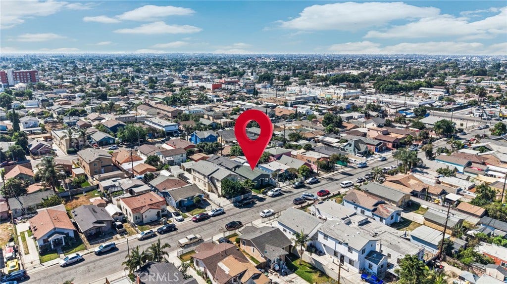 1202 E 76th Street, Los Angeles, CA 90001 1202 E 76th Street, Los Angeles, CA 90001