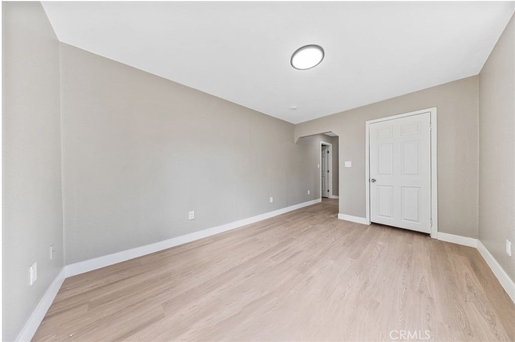 1202 E 76th Street, Los Angeles, CA 90001 1202 E 76th Street, Los Angeles, CA 90001