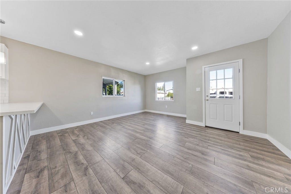 1202 E 76th Street, Los Angeles, CA 90001 1202 E 76th Street, Los Angeles, CA 90001