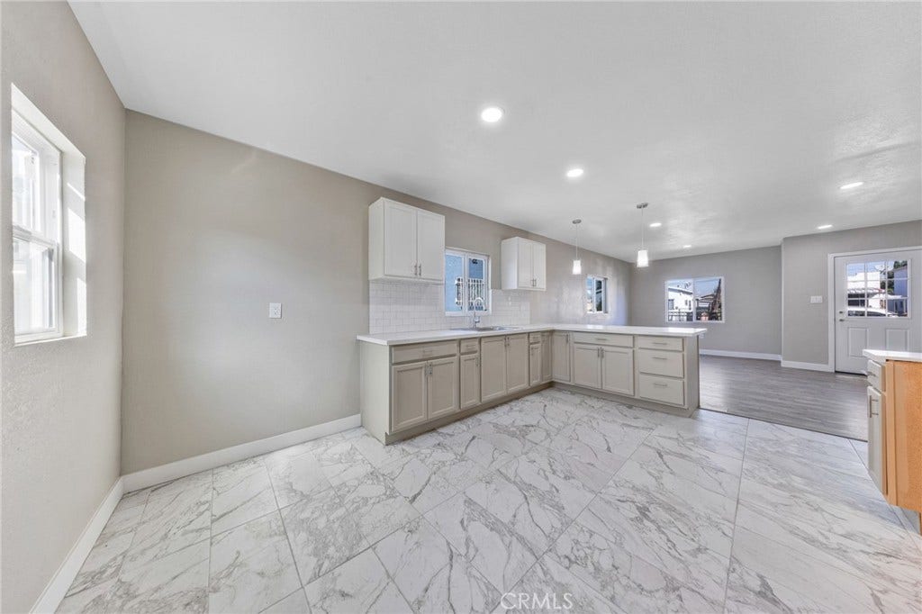 1202 E 76th Street, Los Angeles, CA 90001 1202 E 76th Street, Los Angeles, CA 90001