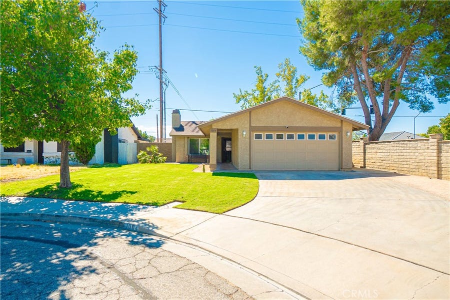 Property photo for 1004 Lightcap, Lancaster, CA
