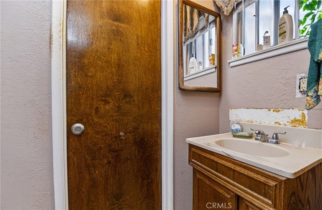 13735 Roxey, Garden Grove, CA 92843