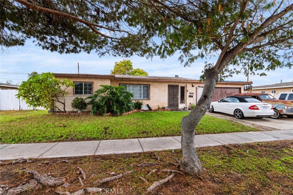 13735 Roxey, Garden Grove, CA 92843