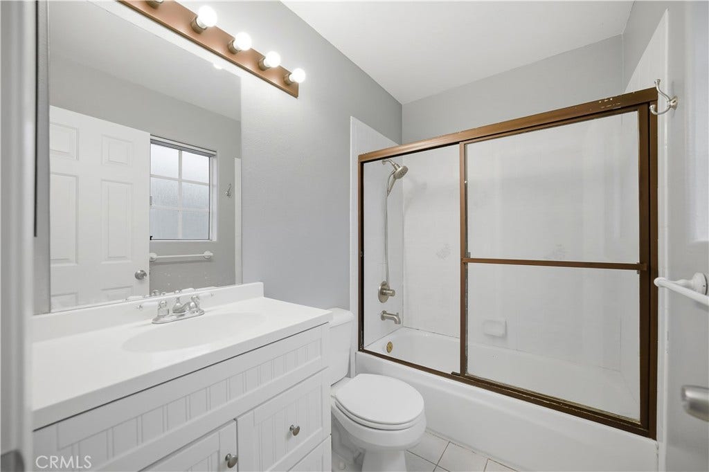 1230 Elm Avenue, #G, San Gabriel, CA 91775 Primary Suite Bath