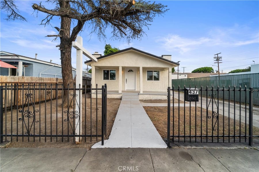 Property photo for 437 E 93rd, Los Angeles, CA