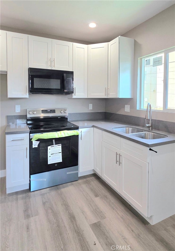 1247 E 20th, Los Angeles, CA 90011 1247 E 20th, Los Angeles, CA 90011